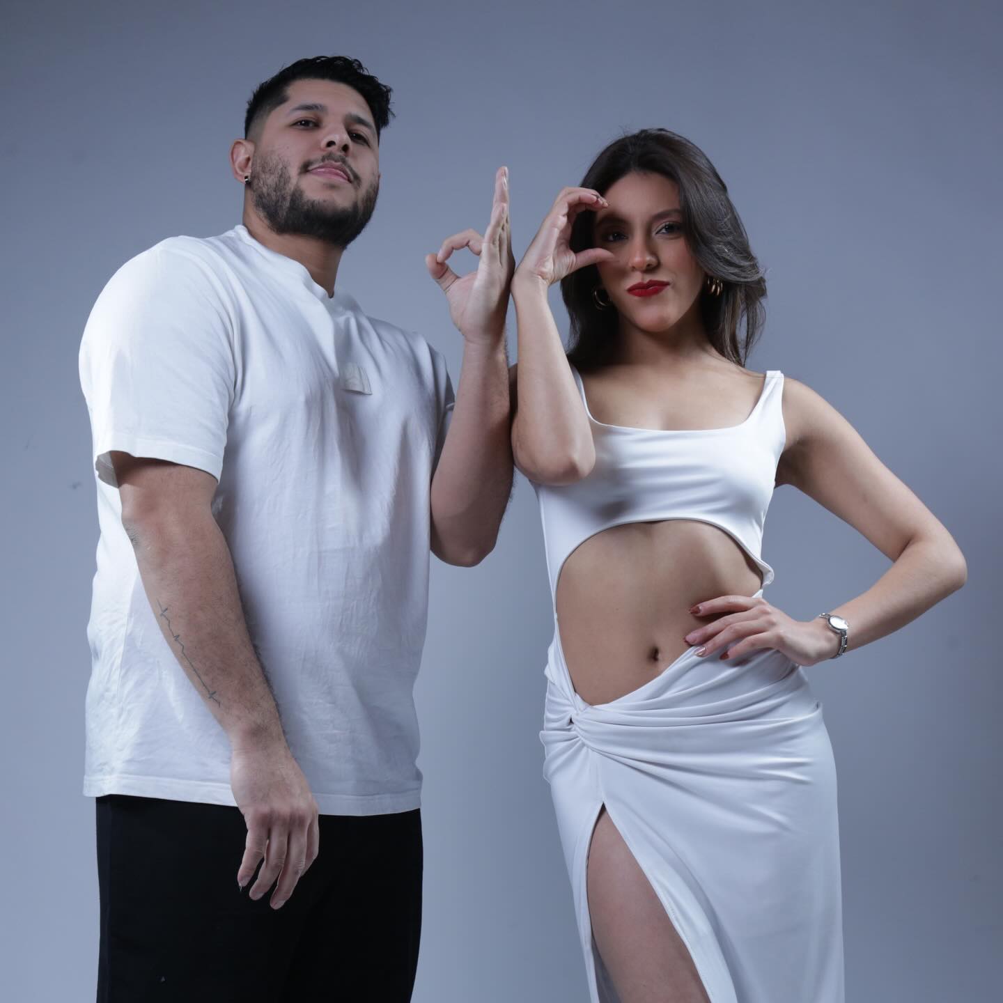Jesus Doza y Camila Vallejo